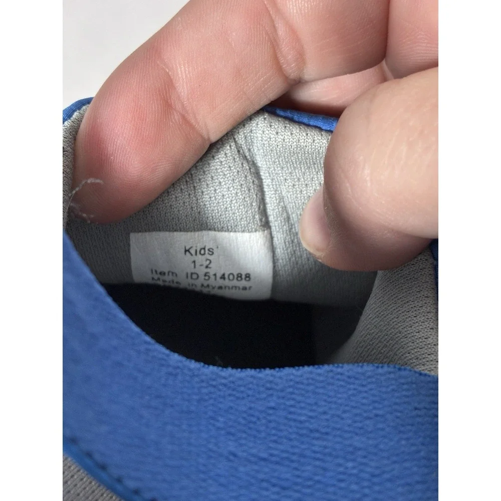 LL Bean Kids Slip On Shoes Sz 1-2 Blue Stretch Back‎ Closed Toe Casual Comfort